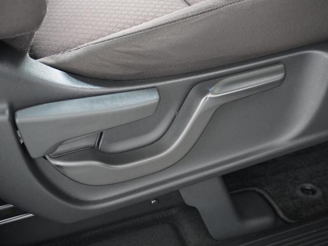 フリード Ｇ・ホンダセンシング　ワンオーナー　９インチナビ　バックカメラ　ドラレコ　ＥＴＣ　アダプティブクルーズコントロール　両側電動スライドドア　Ｂｌｕｅｔｏｏｔｈ　フルセグＴＶ　ＤＶＤ再生　衝突被害軽減ブレーキ（52枚目）