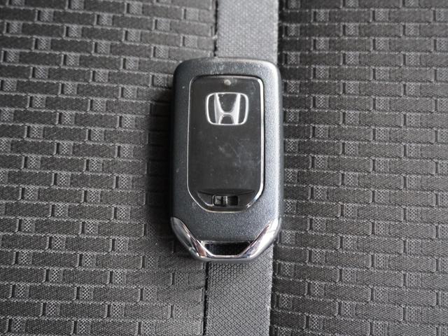 ステップワゴンスパーダ スパーダホンダセンシング　ワンオーナー　１０インチナビ　バックカメラ　ドラレコ　ＥＴＣ２．０　アダプティブクルーズコントロール　両側電動スライドドア　Ｂｌｕｅｔｏｏｔｈ　ＬＥＤヘッドライト　衝突被害軽減ブレーキ　禁煙車（67枚目）