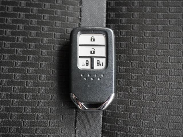 ステップワゴンスパーダ スパーダホンダセンシング　ワンオーナー　１０インチナビ　バックカメラ　ドラレコ　ＥＴＣ２．０　アダプティブクルーズコントロール　両側電動スライドドア　Ｂｌｕｅｔｏｏｔｈ　ＬＥＤヘッドライト　衝突被害軽減ブレーキ　禁煙車（68枚目）