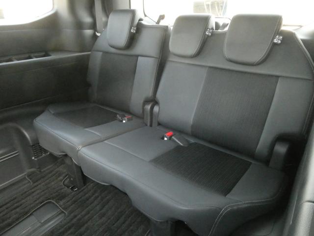 ステップワゴン ｅ：ＨＥＶスパーダ　ワンオーナー　１０インチナビ　バックカメラ　ドラレコ　ＥＴＣ　アダプティブクルーズコントロール　両側電動スライドドア　シートヒーター　Ｂｌｕｅｔｏｏｔｈ　ＬＥＤヘッドライト　衝突被害軽減ブレーキ（11枚目）