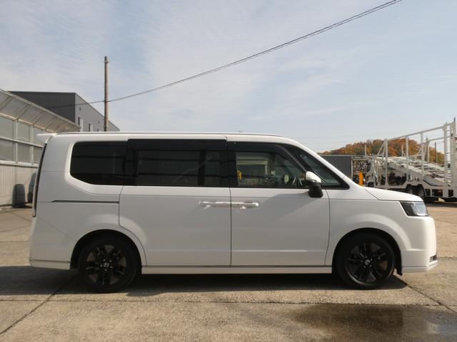 ステップワゴン ｅ：ＨＥＶスパーダ　ワンオーナー　１０インチナビ　バックカメラ　ドラレコ　ＥＴＣ　アダプティブクルーズコントロール　両側電動スライドドア　シートヒーター　Ｂｌｕｅｔｏｏｔｈ　ＬＥＤヘッドライト　衝突被害軽減ブレーキ（27枚目）