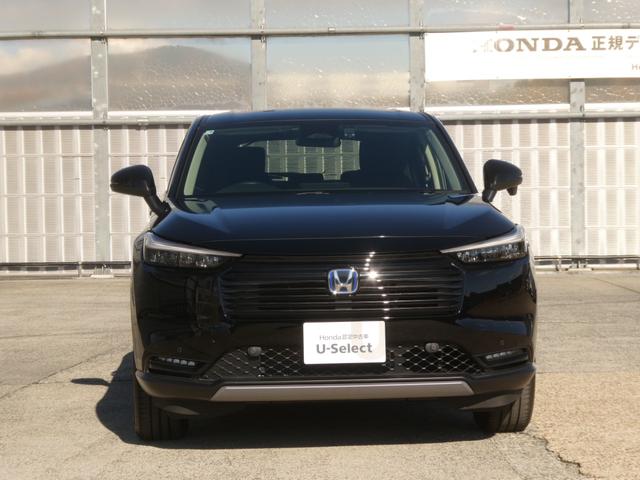 ヴェゼル ｅ：ＨＥＶＸ　デモカー　９インチナビ　バックカメラ　ドラレコ　ＥＴＣ　渋滞追従機能付アダプティブクルーズコントロール　Ｂｌｕｅｔｏｏｔｈ　ＵＳＢ入力端子　ＬＥＤヘッドライト　衝突被害軽減ブレーキ　フルセグ（12枚目）