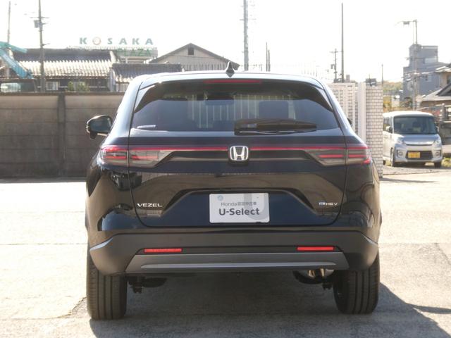 ヴェゼル ｅ：ＨＥＶＸ　デモカー　９インチナビ　バックカメラ　ドラレコ　ＥＴＣ　渋滞追従機能付アダプティブクルーズコントロール　Ｂｌｕｅｔｏｏｔｈ　ＵＳＢ入力端子　ＬＥＤヘッドライト　衝突被害軽減ブレーキ　フルセグ（13枚目）