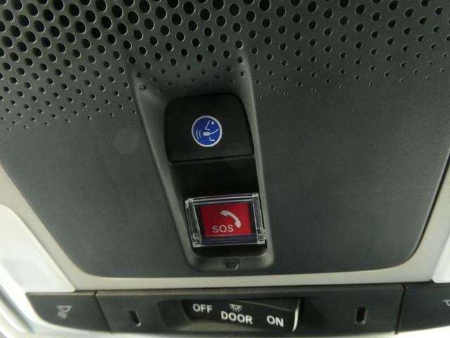 ヴェゼル ｅ：ＨＥＶＸ　デモカー　９インチナビ　バックカメラ　ドラレコ　ＥＴＣ　渋滞追従機能付アダプティブクルーズコントロール　Ｂｌｕｅｔｏｏｔｈ　ＵＳＢ入力端子　ＬＥＤヘッドライト　衝突被害軽減ブレーキ　フルセグ（17枚目）