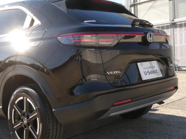 ヴェゼル ｅ：ＨＥＶＸ　デモカー　９インチナビ　バックカメラ　ドラレコ　ＥＴＣ　渋滞追従機能付アダプティブクルーズコントロール　Ｂｌｕｅｔｏｏｔｈ　ＵＳＢ入力端子　ＬＥＤヘッドライト　衝突被害軽減ブレーキ　フルセグ（35枚目）