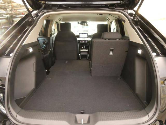 ヴェゼル ｅ：ＨＥＶＸ　デモカー　９インチナビ　バックカメラ　ドラレコ　ＥＴＣ　渋滞追従機能付アダプティブクルーズコントロール　Ｂｌｕｅｔｏｏｔｈ　ＵＳＢ入力端子　ＬＥＤヘッドライト　衝突被害軽減ブレーキ　フルセグ（39枚目）