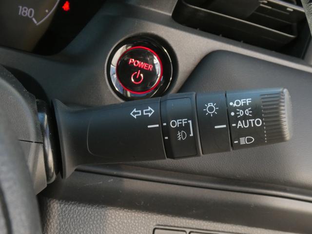 ヴェゼル ｅ：ＨＥＶＸ　デモカー　９インチナビ　バックカメラ　ドラレコ　ＥＴＣ　渋滞追従機能付アダプティブクルーズコントロール　Ｂｌｕｅｔｏｏｔｈ　ＵＳＢ入力端子　ＬＥＤヘッドライト　衝突被害軽減ブレーキ　フルセグ（50枚目）