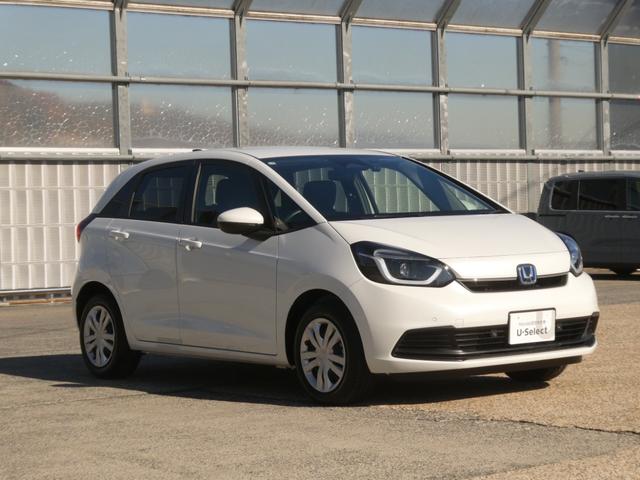 フィット ｅ：ＨＥＶホーム　デモカー　９インチナビ　バックカメラ　ドラレコ　ＥＴＣ　アダプティブクルーズコントロール　Ｂｌｕｅｔｏｏｔｈ　ＵＳＢ入力端子　ＬＥＤヘッドライト　衝突被害軽減ブレーキ　オートハイビーム　禁煙車（25枚目）