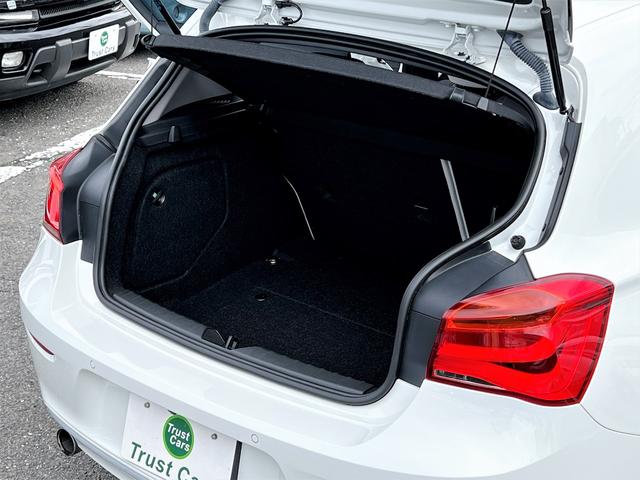 Bmw 1シリーズ 118i スタイル f20後期 スタイルパッケージ ドライビングパフォーマンスコントロール bmwコ 166 0万円 平成28年 16年 大阪府 中古車 価格 Com Bmw 1シリーズ 118i スタイル f20後期 スタイルパッケージ ドライビングパフォーマンスコントロール bmwコ 166 0万円 平成28年 16年 大阪府 中古車 価格 Com