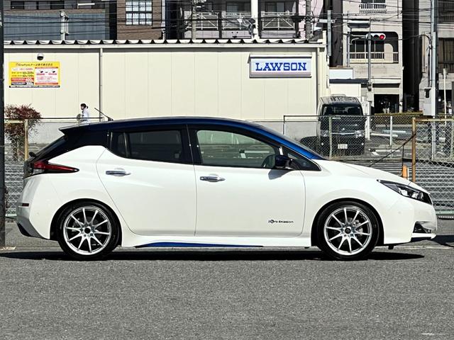 リーフ Ｇ　／１２セグ／プロパイロット／ｅスタイリング／ＬＥＤヘッド／ＬＥＤフォグ／鍛造１８ＡＷ／車高調／ナビ／３６０°カメラ／３６０°ドラレコ／デジタルインナー／カーボンインパネ／シートヒーター／禁煙車（4枚目）
