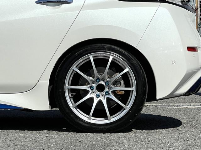 リーフ Ｇ　／１２セグ／プロパイロット／ｅスタイリング／ＬＥＤヘッド／ＬＥＤフォグ／鍛造１８ＡＷ／車高調／ナビ／３６０°カメラ／３６０°ドラレコ／デジタルインナー／カーボンインパネ／シートヒーター／禁煙車（24枚目）
