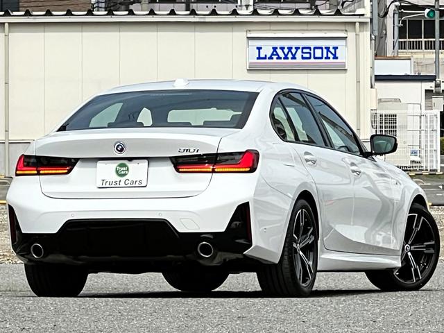 BMW 3 SERIES 318i M-SPORT Best Japan Spec Recon Car for Import Malaysia