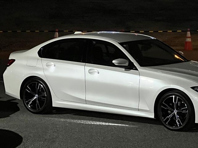 BMW 3 SERIES 318i M-SPORT Best Japan Spec Recon Car for Import Malaysia