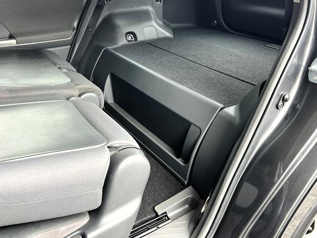 プリウスアルファ Ｓツーリングセレクション（73枚目）