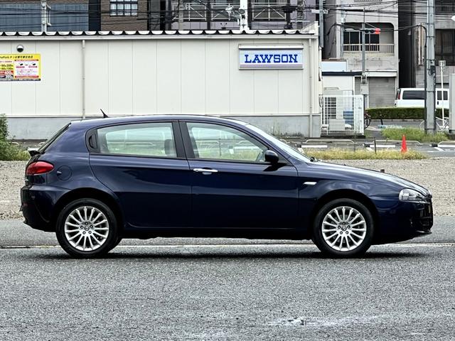 アルファ147 2.0 ツインスパーク セレスピード(4枚目)