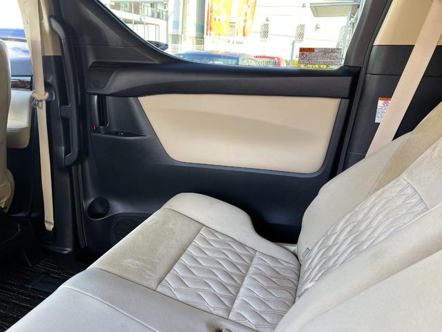 ヴェルファイア ２．５Ｘ　／３０後期／セーフティセンス／ＩＣＳ＋ＰＫＳＢ／ＬＥＤヘッド／ＬＥＤフォグ／ＬＥＤリヤコンビ／１８ＡＷ／両側電動スライド／９型ナビ／ＳＤＬ／フルセグ／ＢＴ／マルチバックモニター／ＥＴＣ（72枚目）