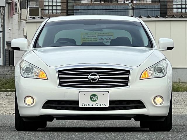 フーガ ３７０ＧＴ　／ＡＦＳ／クリスタルブルーバイキセノン／フォグ／１８ＡＷ／ナビ／フルセグ／ＢＴ／サイド＆バックモニター／ドラレコ／ＥＴＣ／プラズマクラスター／車検受渡（10枚目）