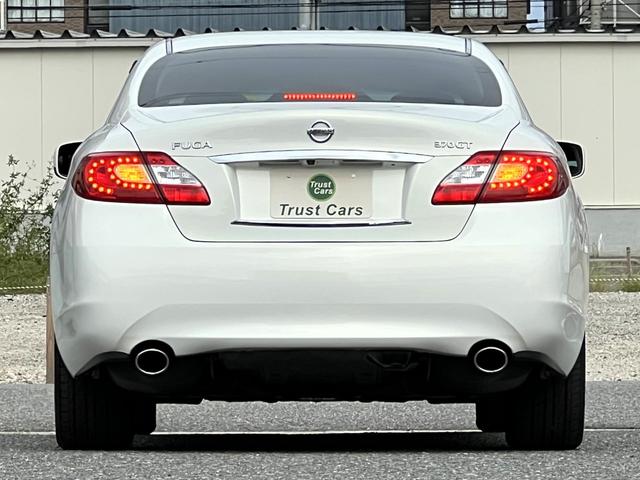 フーガ ３７０ＧＴ　／ＡＦＳ／クリスタルブルーバイキセノン／フォグ／１８ＡＷ／ナビ／フルセグ／ＢＴ／サイド＆バックモニター／ドラレコ／ＥＴＣ／プラズマクラスター／車検受渡（12枚目）