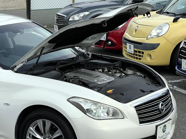 フーガ ３７０ＧＴ　／ＡＦＳ／クリスタルブルーバイキセノン／フォグ／１８ＡＷ／ナビ／フルセグ／ＢＴ／サイド＆バックモニター／ドラレコ／ＥＴＣ／プラズマクラスター／車検受渡（19枚目）