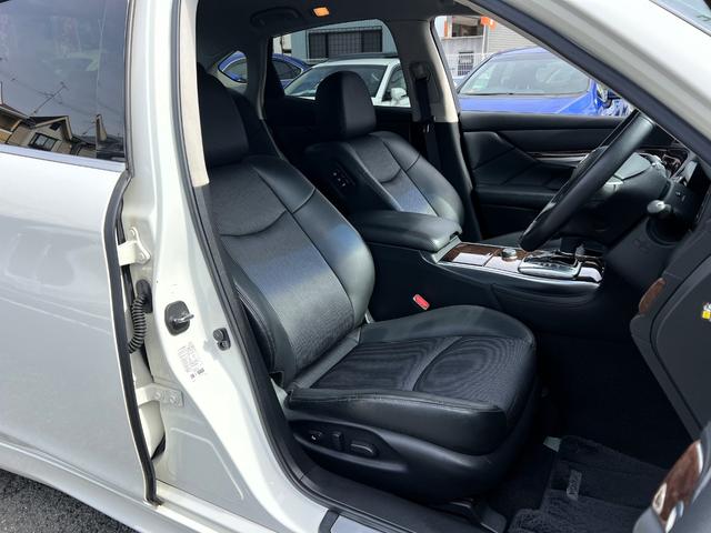 フーガ ３７０ＧＴ　／ＡＦＳ／クリスタルブルーバイキセノン／フォグ／１８ＡＷ／ナビ／フルセグ／ＢＴ／サイド＆バックモニター／ドラレコ／ＥＴＣ／プラズマクラスター／車検受渡（28枚目）