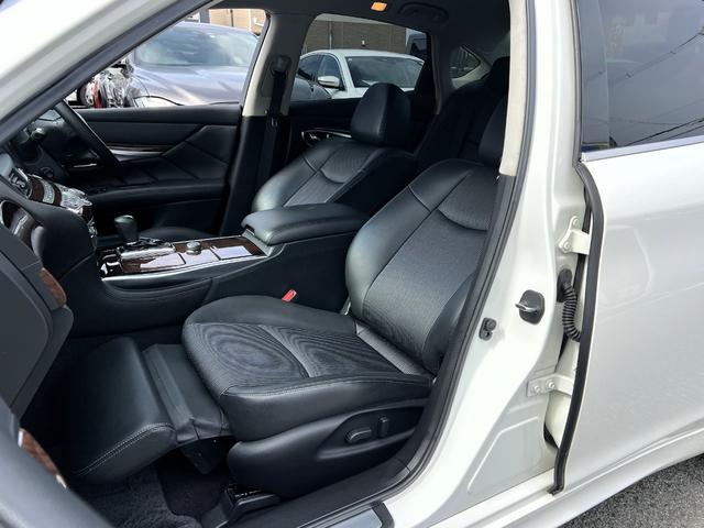 フーガ ３７０ＧＴ　／ＡＦＳ／クリスタルブルーバイキセノン／フォグ／１８ＡＷ／ナビ／フルセグ／ＢＴ／サイド＆バックモニター／ドラレコ／ＥＴＣ／プラズマクラスター／車検受渡（34枚目）