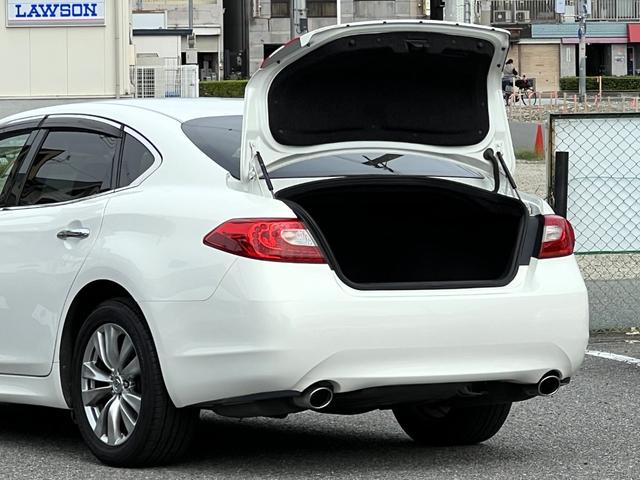 フーガ ３７０ＧＴ　／ＡＦＳ／クリスタルブルーバイキセノン／フォグ／１８ＡＷ／ナビ／フルセグ／ＢＴ／サイド＆バックモニター／ドラレコ／ＥＴＣ／プラズマクラスター／車検受渡（45枚目）