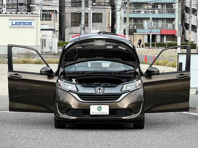 フリード G・ホンダセンシング /ワンオーナー車/ナビ/フルセグ/BT/AppleCarPlay/フリップダウンモニター/リヤカメラ/ETC/両側電動スライド/スマートキー/禁煙車/定員7名(16枚目)