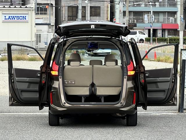 フリード G・ホンダセンシング /ワンオーナー車/ナビ/フルセグ/BT/AppleCarPlay/フリップダウンモニター/リヤカメラ/ETC/両側電動スライド/スマートキー/禁煙車/定員7名(42枚目)