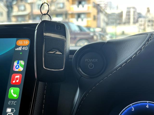 ヴェルファイアハイブリッド Ｚ　プレミア　／１オーナー禁煙車／デジタルインナーミラー／ムーンルーフ／セーフティーセンス／チームメイト／３眼ＬＥＤヘッド／１９ＡＷ／本革エグゼクティブ／エアシート／パノラマビュー／ＨＵＤ／ＬＥＤカーテシ（26枚目）