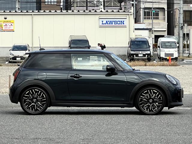 ＭＩＮＩ クーパーＣ　フェイバリット・トリム（4枚目）