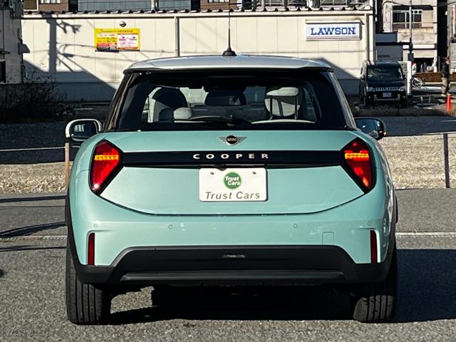 ＭＩＮＩ クーパーＣ　フェイバリット・トリム（17枚目）