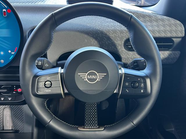 ＭＩＮＩ クーパーＣ　フェイバリット・トリム（33枚目）