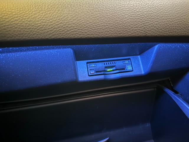 ハリアー プレミアム　メタル　アンド　レザーパッケージ（17枚目）