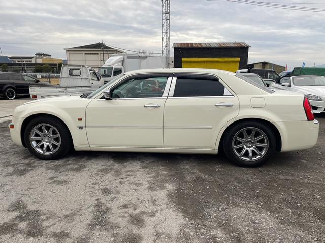 5.7HEMI ETC ナビ TV バックカメラ(6枚目)