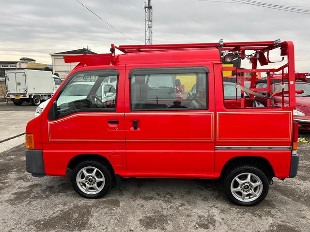 サンバーバン 　消防車（11枚目）