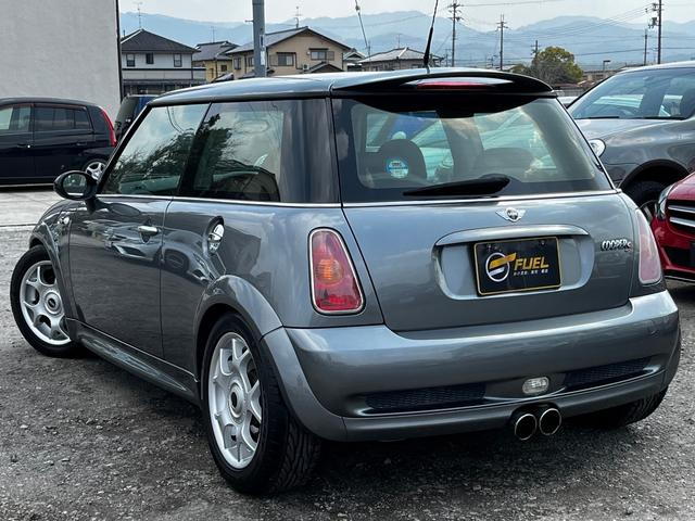 ＭＩＮＩ ＭＩＮＩ