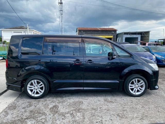 デリカD:5 ローデスト G パワーパッケージ ナビ バックカメラ ETC 電動パワースライドドア クルーズコントロール スマートキー パドルシフト リアクーラー 純正17ホイール ピレリタイヤ 法定車検整備付 修復歴なし(5枚目)