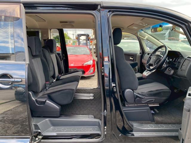 デリカD:5 ローデスト G パワーパッケージ ナビ バックカメラ ETC 電動パワースライドドア クルーズコントロール スマートキー パドルシフト リアクーラー 純正17ホイール ピレリタイヤ 法定車検整備付 修復歴なし(17枚目)