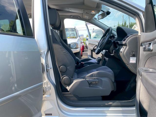 ゴルフトゥーラン ＴＳＩ　コンフォートライン　ワンオーナー　ＥＴＣ　ナビ　ＴＶ　バックカメラ　Ｂｌｕｅｔｏｏｔｈ対応（17枚目）