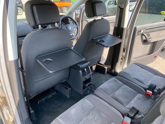 ゴルフトゥーラン ＴＳＩ　コンフォートライン　ワンオーナー　ＥＴＣ　ナビ　ＴＶ　バックカメラ　Ｂｌｕｅｔｏｏｔｈ対応（23枚目）