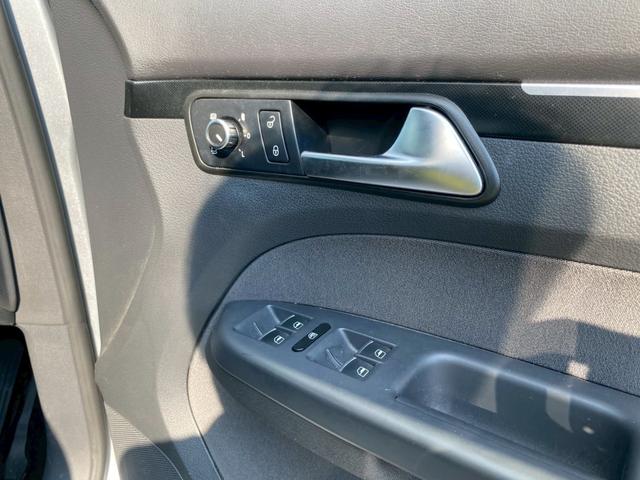 ゴルフトゥーラン ＴＳＩ　コンフォートライン　ワンオーナー　ＥＴＣ　ナビ　ＴＶ　バックカメラ　Ｂｌｕｅｔｏｏｔｈ対応（44枚目）