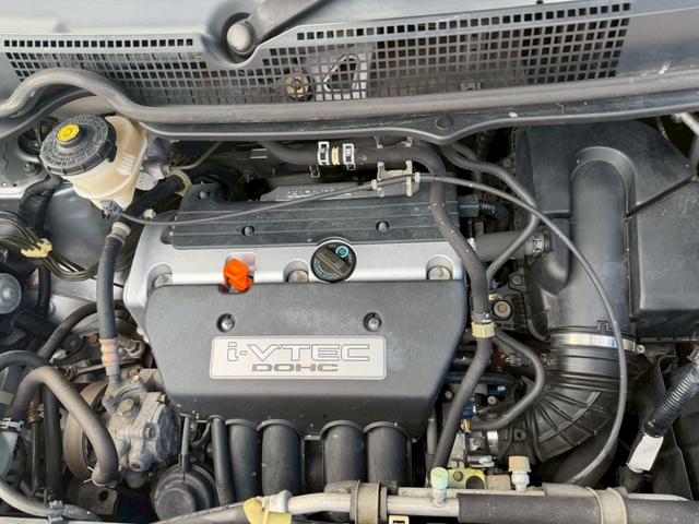 ステップワゴン スパーダＳ　キーレス　片側電動スライドドア　社外アルミホイール（9枚目）