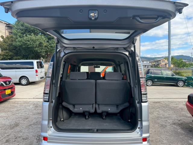 ステップワゴン スパーダＳ　キーレス　片側電動スライドドア　社外アルミホイール（11枚目）