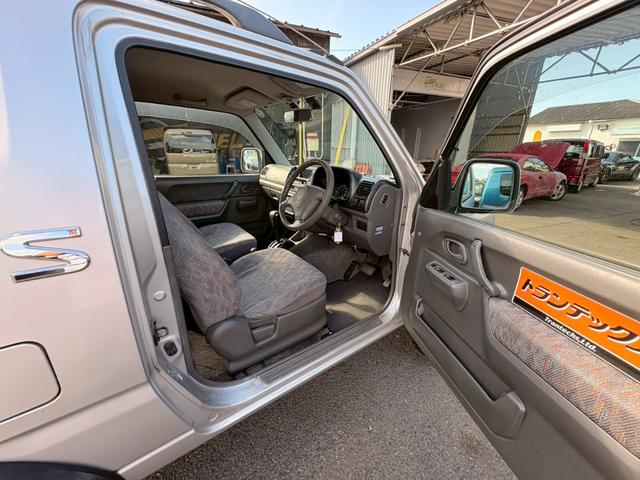 ジムニー XC 4WD 3型 ターボ オートマ リフトアップ ナビ TV Bluetooth対応 ETC リビルトエンジン載せ替え済み 足回り/タニグチSOLVE6606X-F ASSURAレーダー タイヤTOYO TRANPATH M/T深溝 キー×3本(15枚目)