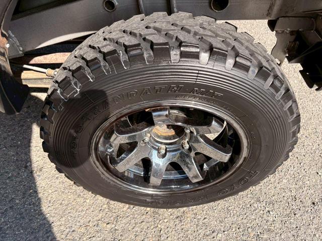 ジムニー XC 4WD 3型 ターボ オートマ リフトアップ ナビ TV Bluetooth対応 ETC リビルトエンジン載せ替え済み 足回り/タニグチSOLVE6606X-F ASSURAレーダー タイヤTOYO TRANPATH M/T深溝 キー×3本(59枚目)