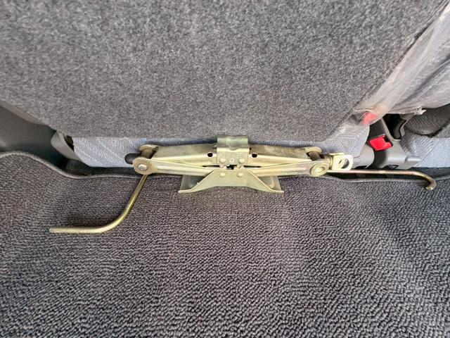 エブリイ ジョインターボDX-II エアコン パワステ キーレス 両側スライドドア(15枚目)