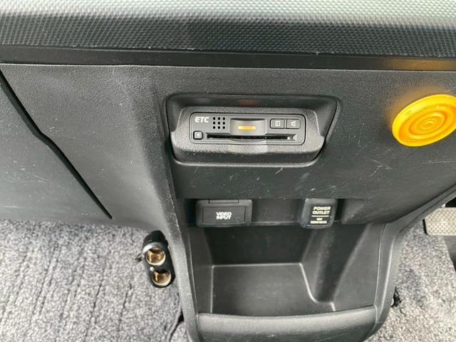 フリードスパイク G ジャストセレクション ETC ナビ TV バックカメラ 社外アルミホイール 両側スライドドア(32枚目)