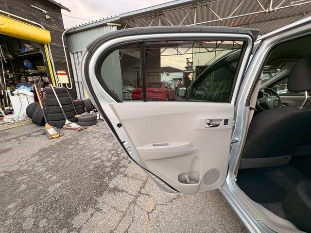 ミライース Ｘ　リミテッドＳＡ　実走行３８２００キロ　２０１６年式／後期　ＥＴＣ　前後ドラレコ　キーレス　純正アルミホイール　エアコン　パワステ　スペアキー有り　ＤＵＮＬＯＰオールシーズンタイヤ着用／４本２０２２年４０週製造・深溝残り　取説・保証書・記録簿　修復歴なし（22枚目）