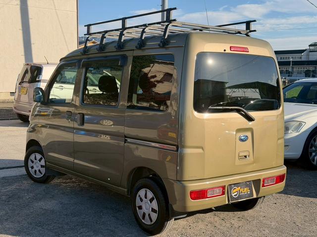 サンバーバン ＶＣターボ　ＥＴＣ　キーレス　エアコン　パワステ　ルーフキャリアラック　スペアキー有り　タイヤＤＵＮＬＯＰ　ＥＮＡＳＡＶＥ４本２０２４年３５州製造品　法定点検整備付き　修復歴なし（2枚目）