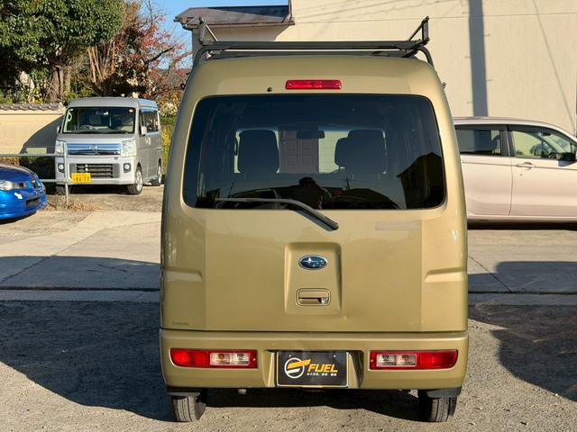 サンバーバン ＶＣターボ　ＥＴＣ　キーレス　エアコン　パワステ　ルーフキャリアラック　スペアキー有り　タイヤＤＵＮＬＯＰ　ＥＮＡＳＡＶＥ４本２０２４年３５州製造品　法定点検整備付き　修復歴なし（9枚目）